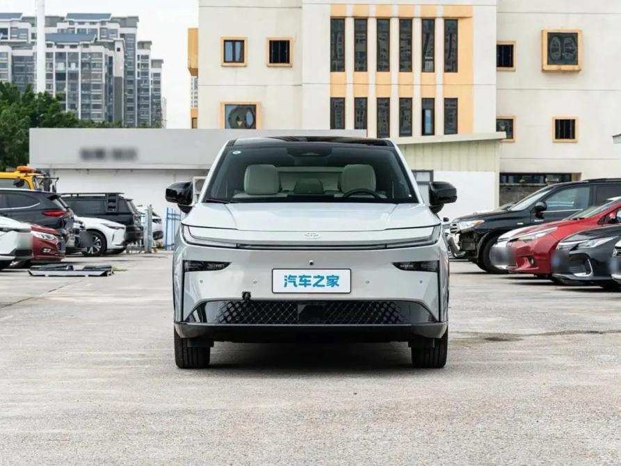 Toyota bZ3X Воронеж  - изображение 2