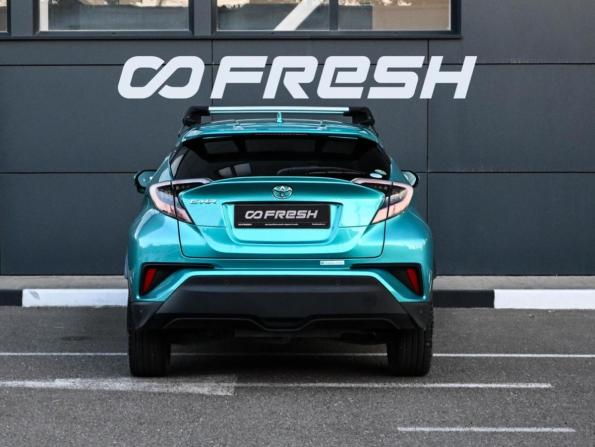 Toyota C-HR I с пробегом 2017 года, цена 2 184 000 рублей, 48240 км, внедорожник, Автокод Объявления