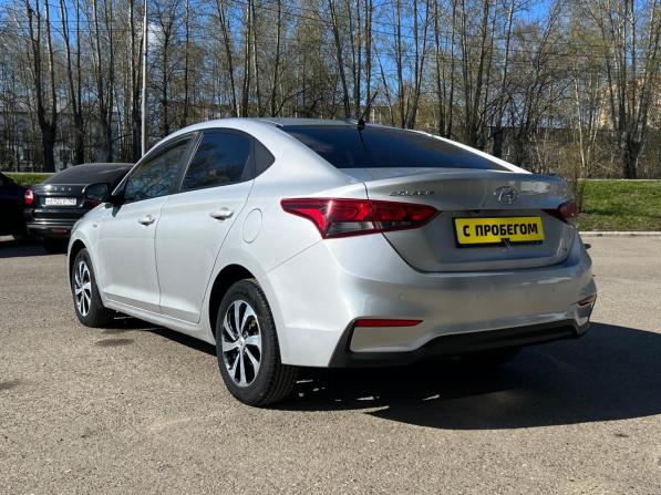 Hyundai Solaris II с пробегом 2019 года, цена 1 495 000 рублей, 79400 км, седан, Автокод Объявления