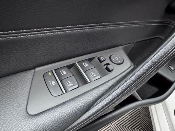 BMW 5 серии VII (G30/G31/G38) с пробегом 2020 года, цена 3 300 000 рублей, 113138 км, седан, Автокод Объявления