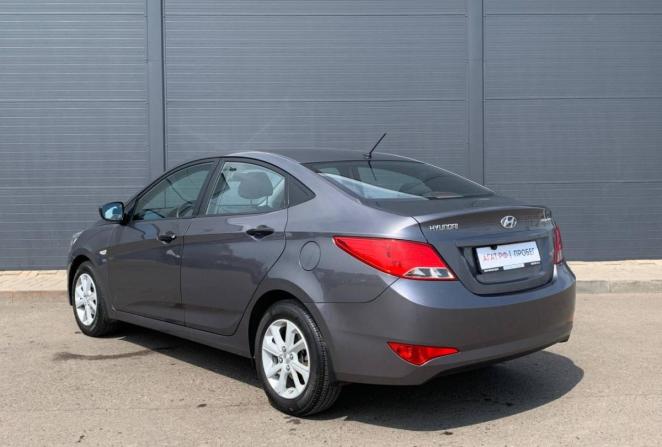 Hyundai Solaris I с пробегом 2014 года, цена 800 000 рублей, 116060 км, седан, Автокод Объявления