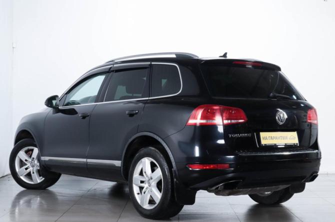Volkswagen Touareg II с пробегом 2011 года, цена 1 979 000 рублей, 293172 км, внедорожник, Автокод Объявления