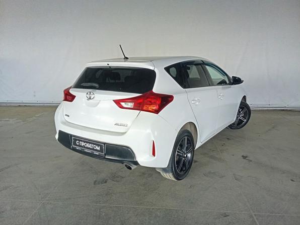 Toyota Auris II с пробегом 2013 года, цена 850 000 рублей, 319661 км, хэтчбек, Автокод Объявления
