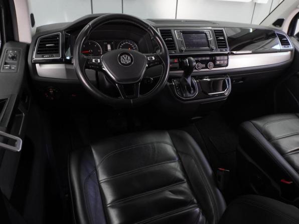 Volkswagen Multivan T6 с пробегом 2018 года, цена 4 899 000 рублей, 171269 км, минивэн, Автокод Объявления