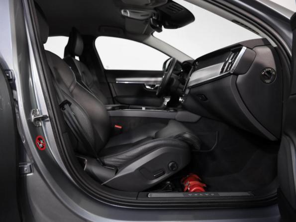 Volvo S90 II с пробегом 2018 года, цена 2 269 000 рублей, 232700 км, седан, Автокод Объявления