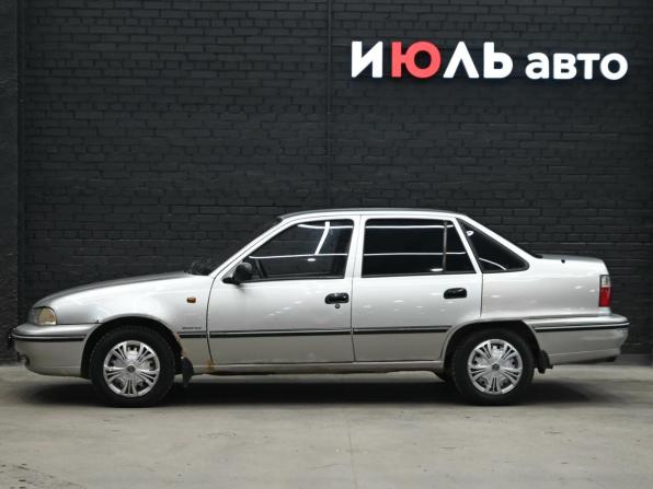 Daewoo Nexia I с пробегом 2005 года, цена 170 000 рублей, 184063 км, седан, Автокод Объявления