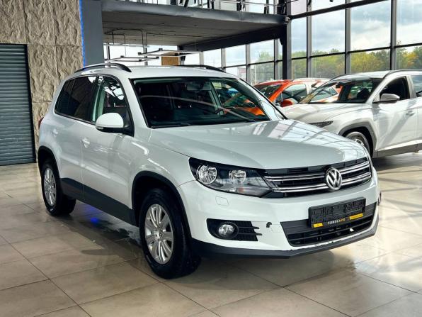 Volkswagen Tiguan I Рестайлинг с пробегом 2014 года, цена 1 050 000 рублей, 138700 км, внедорожник, Автокод Объявления