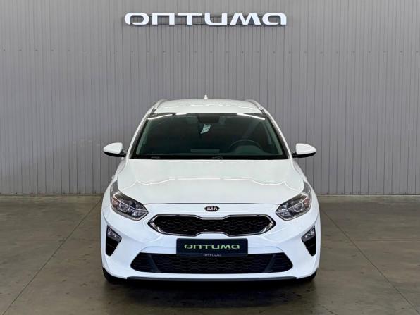 Kia Ceed III с пробегом 2021 года, цена 1 877 000 рублей, 82116 км, универсал, Автокод Объявления