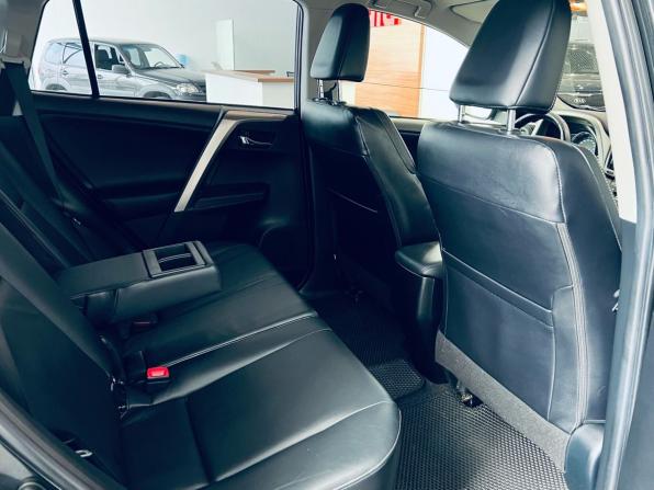 Toyota RAV4 IV (XA40) с пробегом 2013 года, цена 1 650 000 рублей, 184000 км, внедорожник, Автокод Объявления