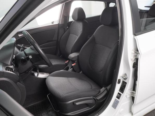 Hyundai Solaris I Рестайлинг с пробегом 2015 года, цена 999 000 рублей, 171032 км, хэтчбек, Автокод Объявления