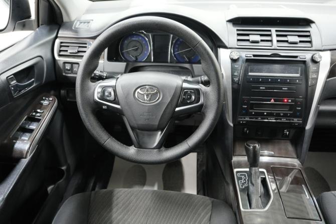 Toyota Camry VII (XV50) Рестайлинг с пробегом 2016 года, цена 1 679 000 рублей, 127000 км, седан, Автокод Объявления
