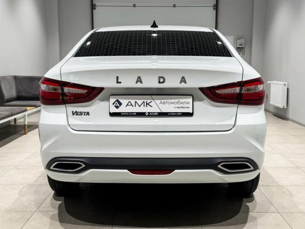 Lada (ВАЗ) Vesta I Рестайлинг (NG) с пробегом 2024 года, цена 1 318 019 рублей, 2358 км, седан, Автокод Объявления