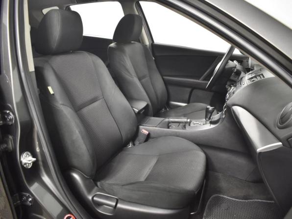 Mazda 3 II (BL) Рестайлинг с пробегом 2012 года, цена 999 900 рублей, 225670 км, хэтчбек, Автокод Объявления