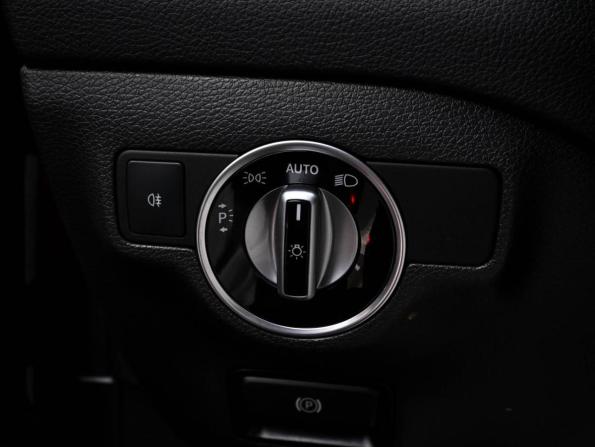 Mercedes-Benz GLA I (X156) Рестайлинг с пробегом 2019 года, цена 2 599 000 рублей, 47180 км, внедорожник, Автокод Объявления