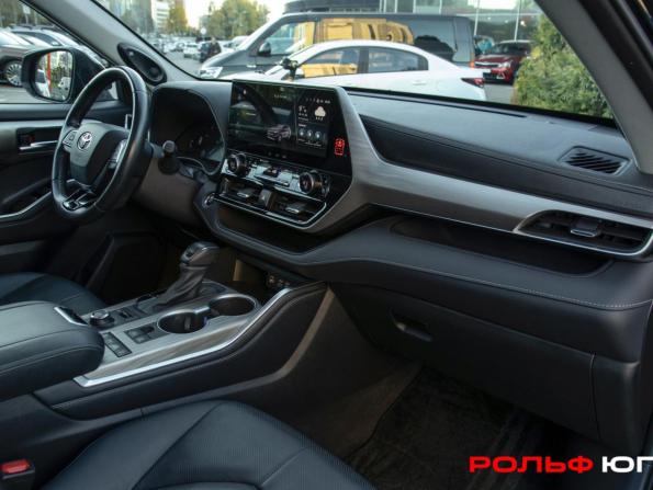 Toyota Highlander IV (XU70) с пробегом 2025 года, цена 4 948 000 рублей, 38516 км, внедорожник, Автокод Объявления
