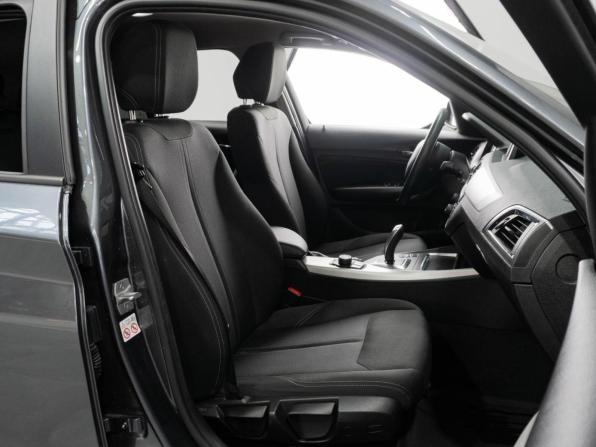 BMW 1 серии II (F20/F21) Рестайлинг 2 с пробегом 2017 года, цена 1 779 000 рублей, 79356 км, хэтчбек, Автокод Объявления
