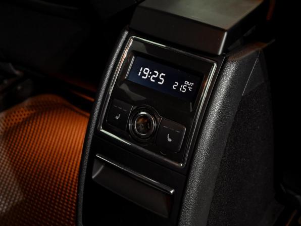 Skoda Superb II Рестайлинг с пробегом 2013 года, цена 1 480 000 рублей, 189582 км, лифтбек, Автокод Объявления