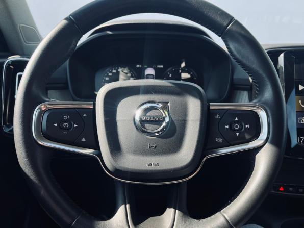 Volvo XC40 I с пробегом 2019 года, цена 2 630 000 рублей, 105000 км, внедорожник, Автокод Объявления