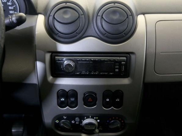 Renault Sandero I с пробегом 2011 года, цена 435 000 рублей, 190334 км, хэтчбек, Автокод Объявления