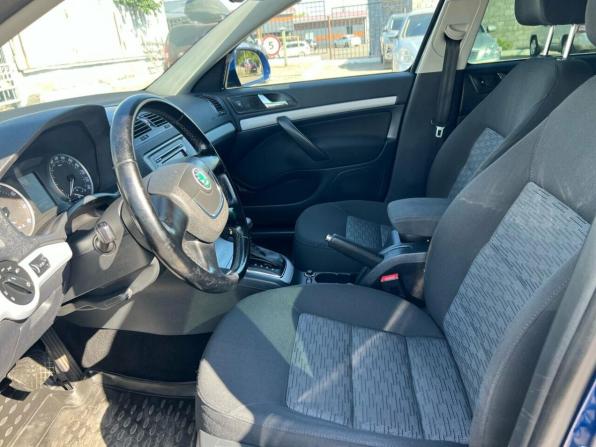 Skoda Octavia II (A5) Рестайлинг с пробегом 2011 года, цена 1 040 000 рублей, 173530 км, лифтбек, Автокод Объявления