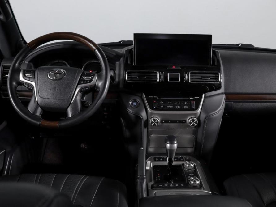 Toyota Land Cruiser 200 Series Рестайлинг 2 Москва  - изображение 13
