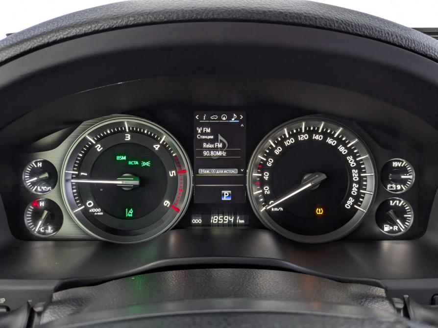 Toyota Land Cruiser 200 Series Рестайлинг 2 Москва  - изображение 13