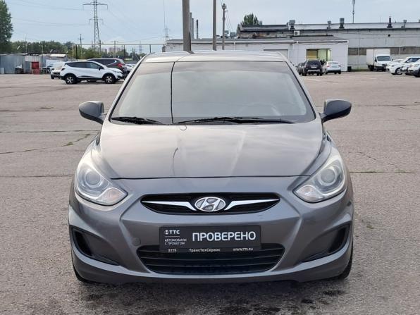 Hyundai Solaris I с пробегом 2014 года, цена 700 000 рублей, 175830 км, седан, Автокод Объявления