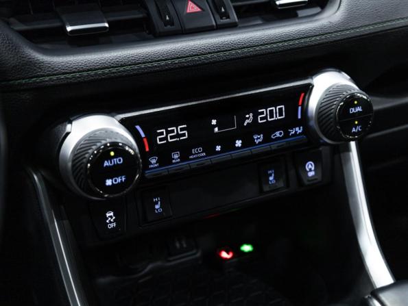 Toyota RAV4 V (XA50) с пробегом 2022 года, цена 3 699 700 рублей, 45697 км, внедорожник, Автокод Объявления