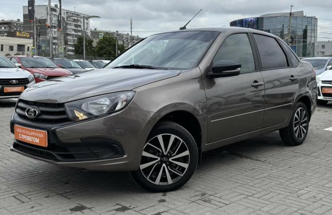Lada (ВАЗ) Granta I Рестайлинг с пробегом 2025 года, цена 1 020 000 рублей, 17000 км, седан, Автокод Объявления