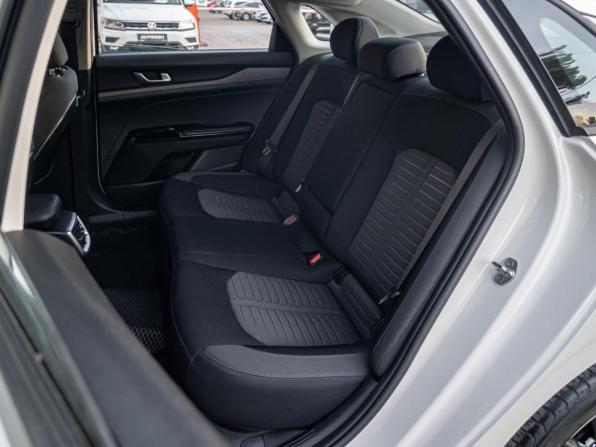 Kia K5 III с пробегом 2021 года, цена 1 820 000 рублей, 147401 км, седан, Автокод Объявления