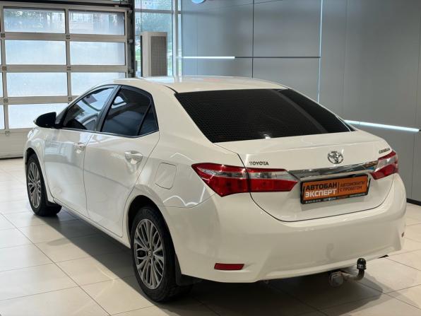 Toyota Corolla XI (E160 E170 E180) с пробегом 2013 года, цена 1 499 000 рублей, 151500 км, седан, Автокод Объявления