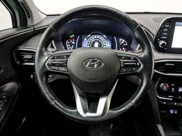 Hyundai Santa Fe IV с пробегом 2018 года, цена 2 725 000 рублей, 133586 км, внедорожник, Автокод Объявления