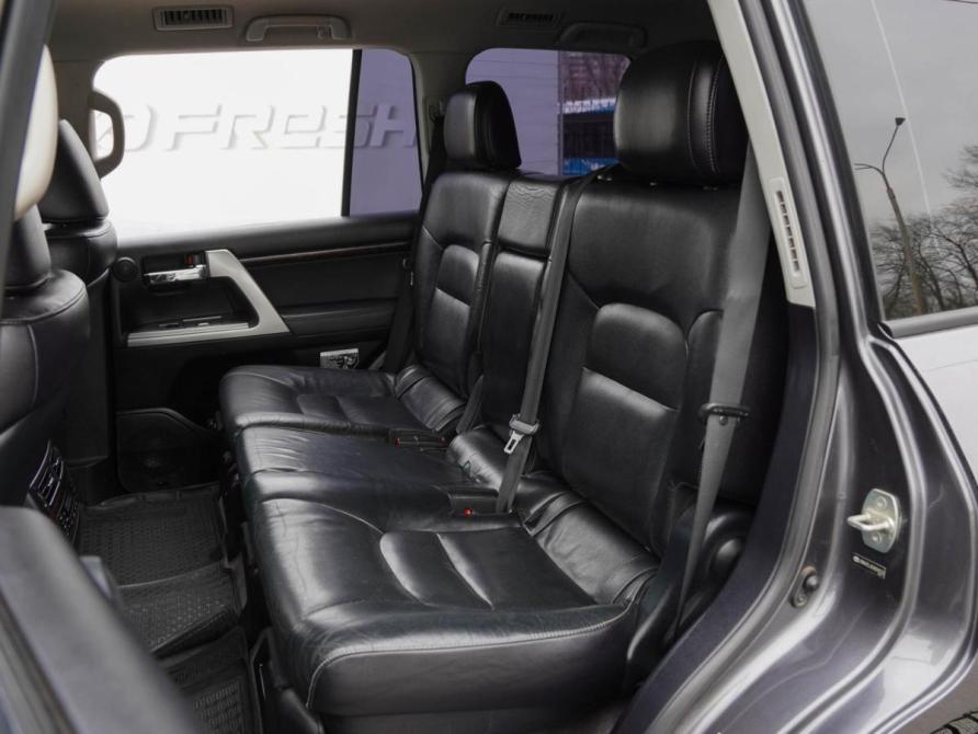 Toyota Land Cruiser 200 Series Рестайлинг 1 Волгоград  - изображение 10