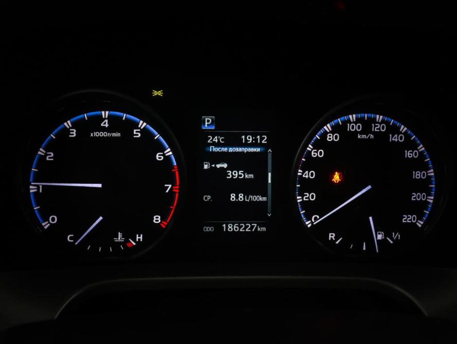 Toyota RAV4 IV (XA40) Рестайлинг Москва  - изображение 17