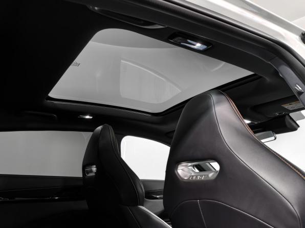 Changan UNI-V I с пробегом 2024 года, цена 2 150 000 рублей, 38500 км, лифтбек, Автокод Объявления