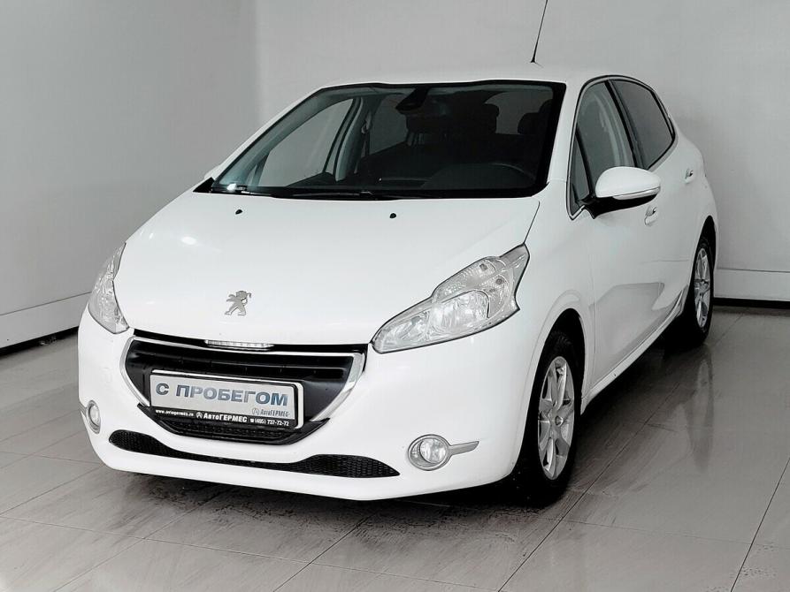 Peugeot 208 I Москва  - изображение 1