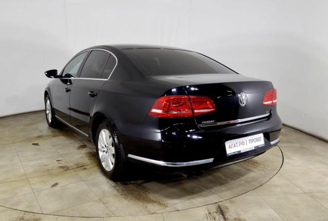 Volkswagen Passat B7 с пробегом 2012 года, цена 1 050 000 рублей, 153895 км, седан, Автокод Объявления