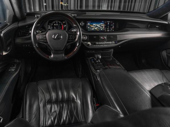 Lexus LS V с пробегом 2018 года, цена 5 300 000 рублей, 268568 км, седан, Автокод Объявления