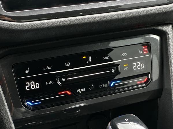 Volkswagen Tiguan II Рестайлинг с пробегом 2021 года, цена 3 120 000 рублей, 99525 км, внедорожник, Автокод Объявления