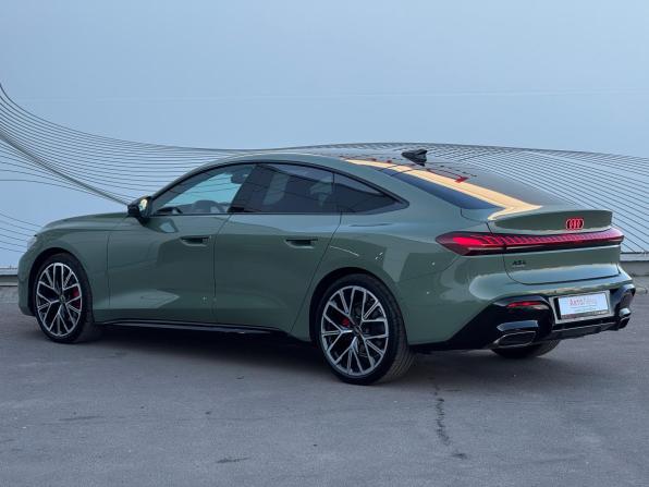 Audi A5 III (B10) с пробегом 2026 года, цена 6 070 000 рублей, 10 км, лифтбек, Автокод Объявления