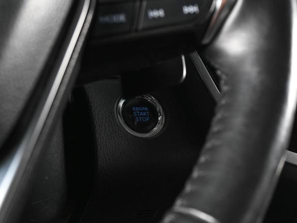 Toyota Camry VIII (XV70) с пробегом 2018 года, цена 3 079 000 рублей, 143380 км, седан, Автокод Объявления