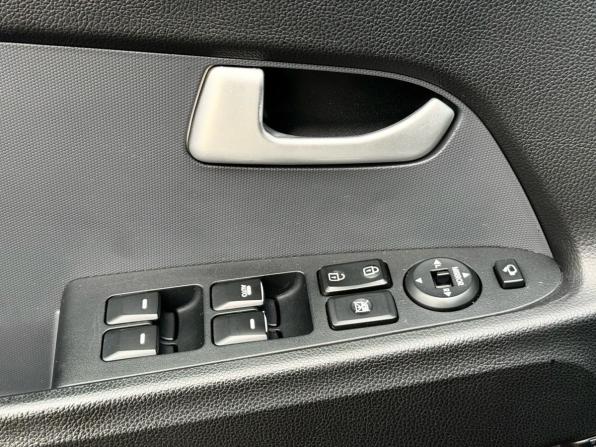 Kia Sportage III с пробегом 2013 года, цена 1 379 000 рублей, 143634 км, внедорожник, Автокод Объявления