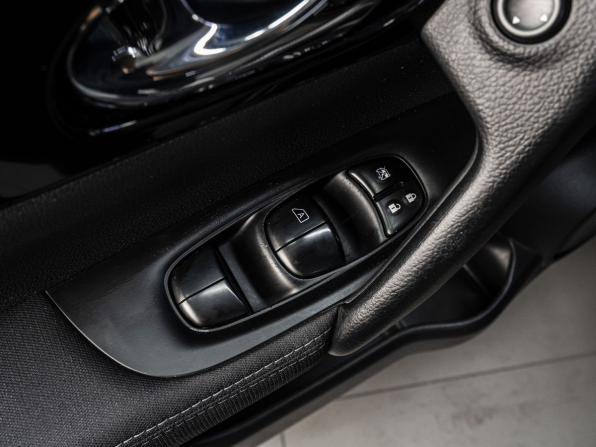 Nissan Qashqai II с пробегом 2015 года, цена 1 790 000 рублей, 114919 км, внедорожник, Автокод Объявления