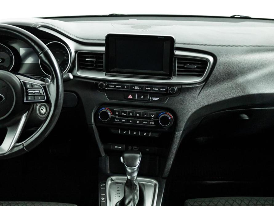 Kia Ceed III Санкт-Петербург  - изображение 15