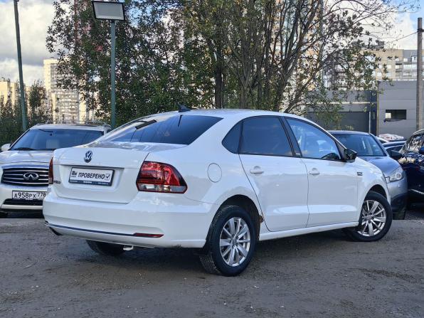 Volkswagen Polo V Рестайлинг с пробегом 2017 года, цена 819 000 рублей, 159000 км, седан, Автокод Объявления