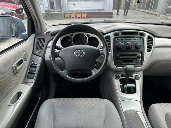 Toyota Highlander I (XU20) Рестайлинг с пробегом 2004 года, цена 799 000 рублей, 190000 км, внедорожник, Автокод Объявления