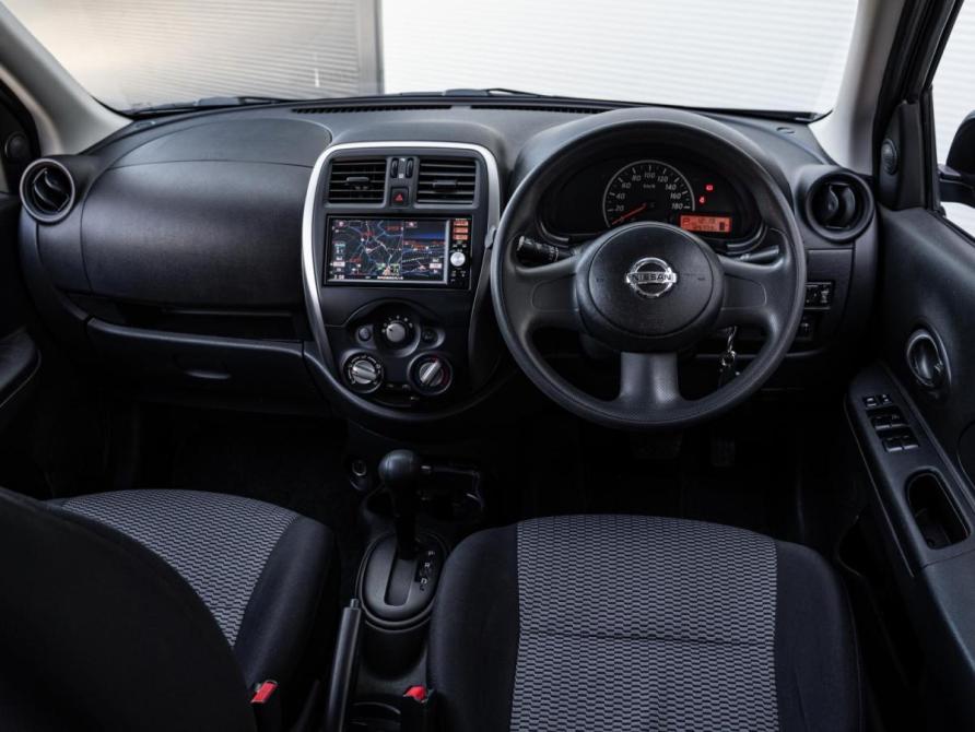 Nissan March IV (K13) Рестайлинг Краснодар  - изображение 6