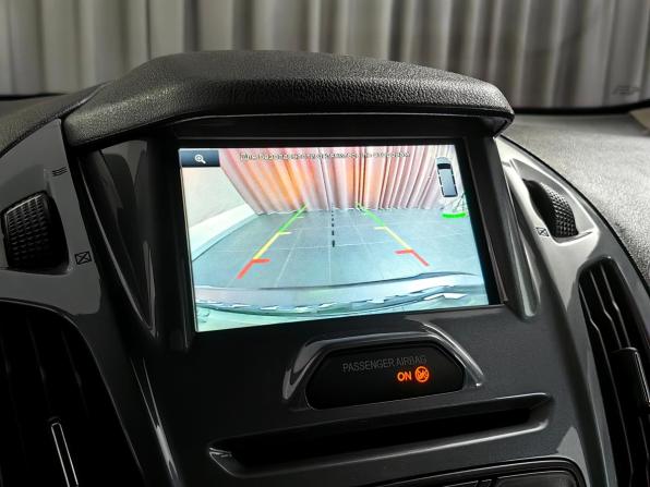 Ford Tourneo Connect II с пробегом 2015 года, цена 1 850 000 рублей, 123537 км, минивэн, Автокод Объявления