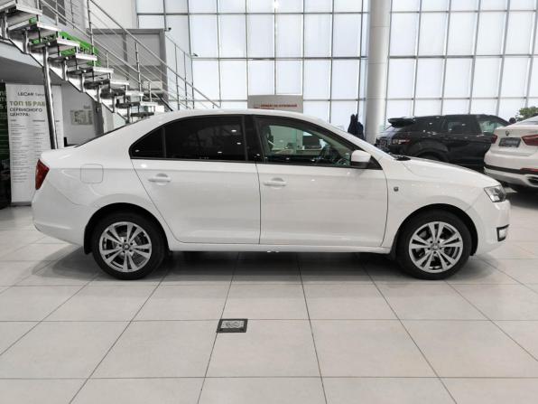 Skoda Rapid I с пробегом 2014 года, цена 830 000 рублей, 146111 км, лифтбек, Автокод Объявления