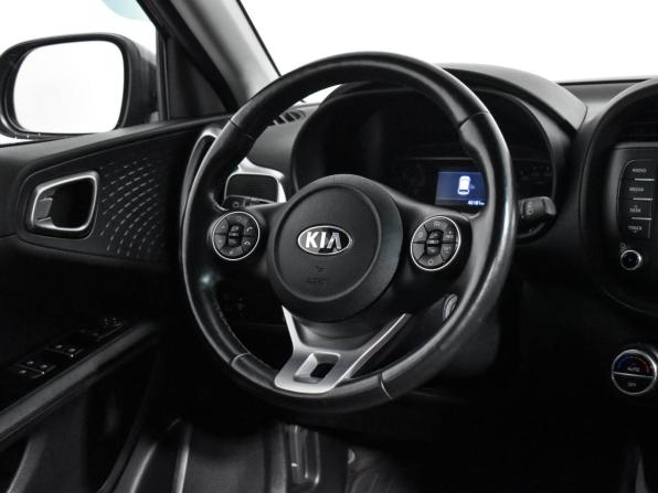 Kia Soul III с пробегом 2020 года, цена 1 850 000 рублей, 40169 км, хэтчбек, Автокод Объявления